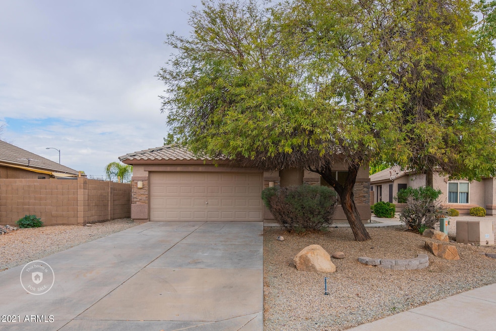 9352 W Deanna Dr, Peoria, AZ 85382 - photo 1