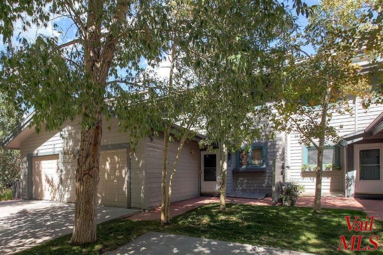 74 Elk Lane #B Front Exterior