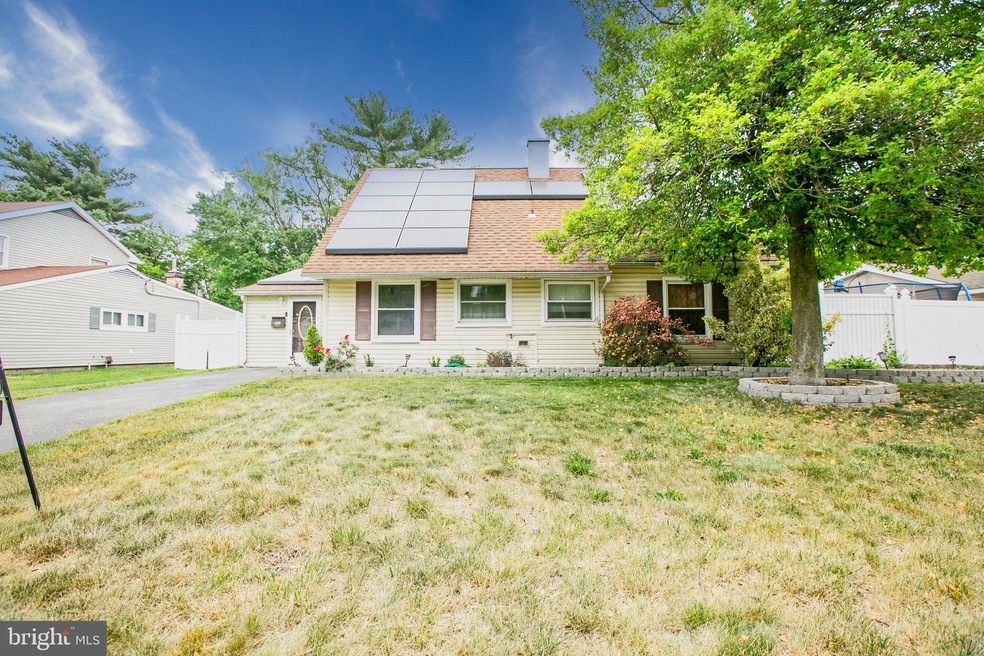 35 Bently Ln, Willingboro, NJ 08046 - photo 1