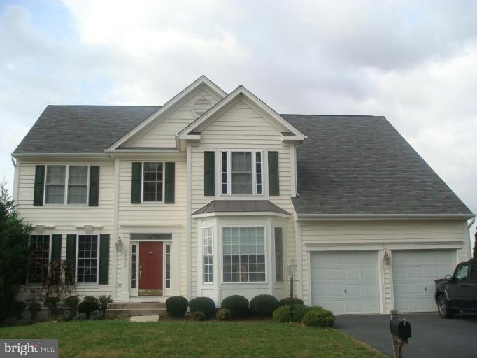 17059 Anns Brook Ct, Woodbridge, VA 22191 - photo 1