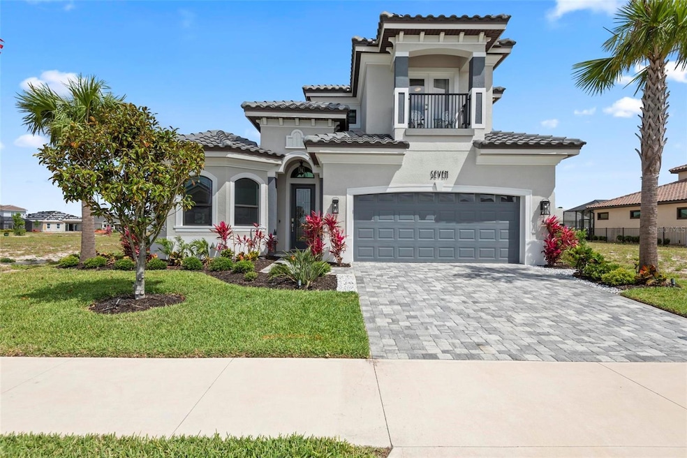 For Sale $998,950 • Co-Listing Agent