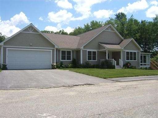 53 Virginia Dr unit 65, Rochdale, MA 01542 - photo 1