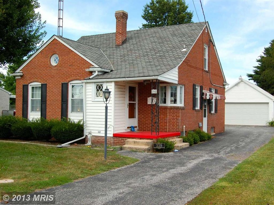 339 E Baltimore St, Taneytown, MD 21787 - photo 1