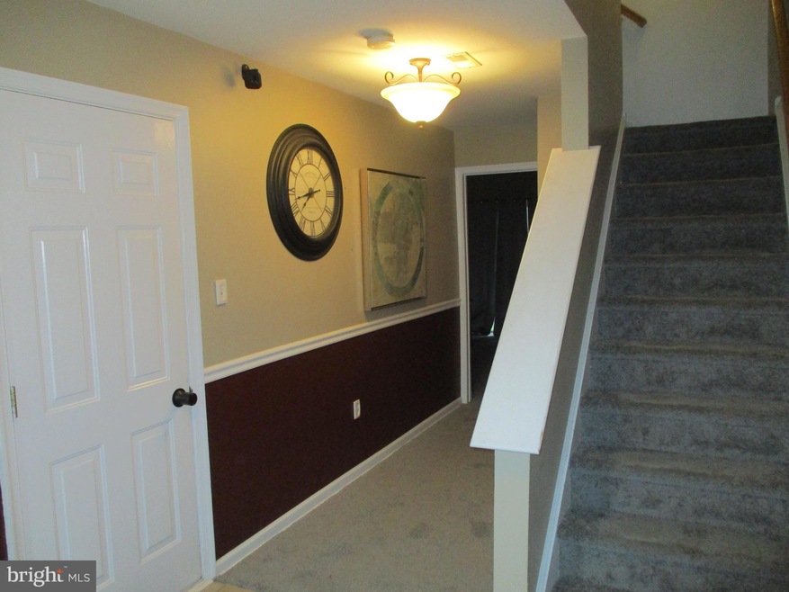 33 Shawn Ln, Bear, DE 19701 - photo 1