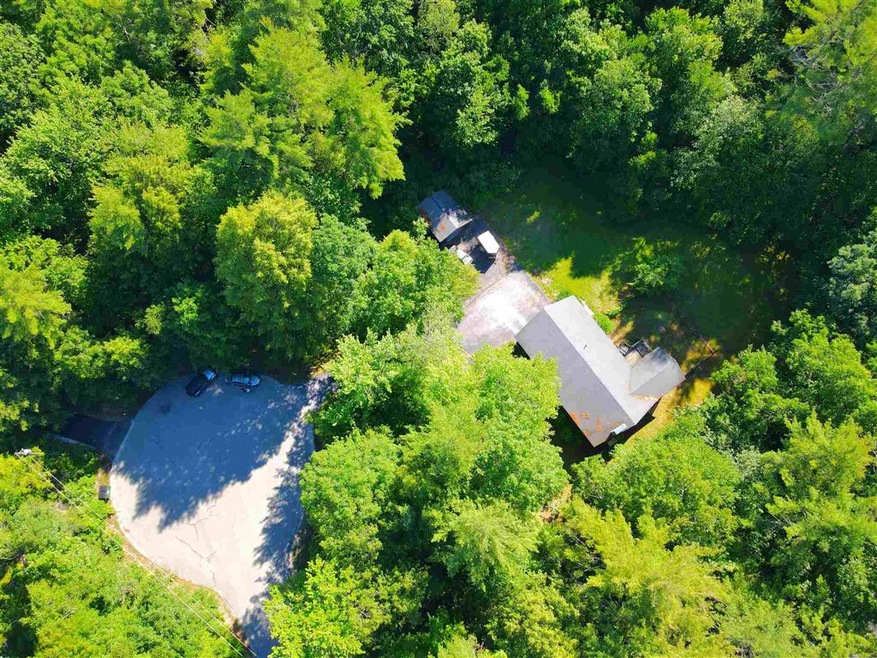 1 Goldstone Cir, MerriMacK, NH 03054 - photo 1