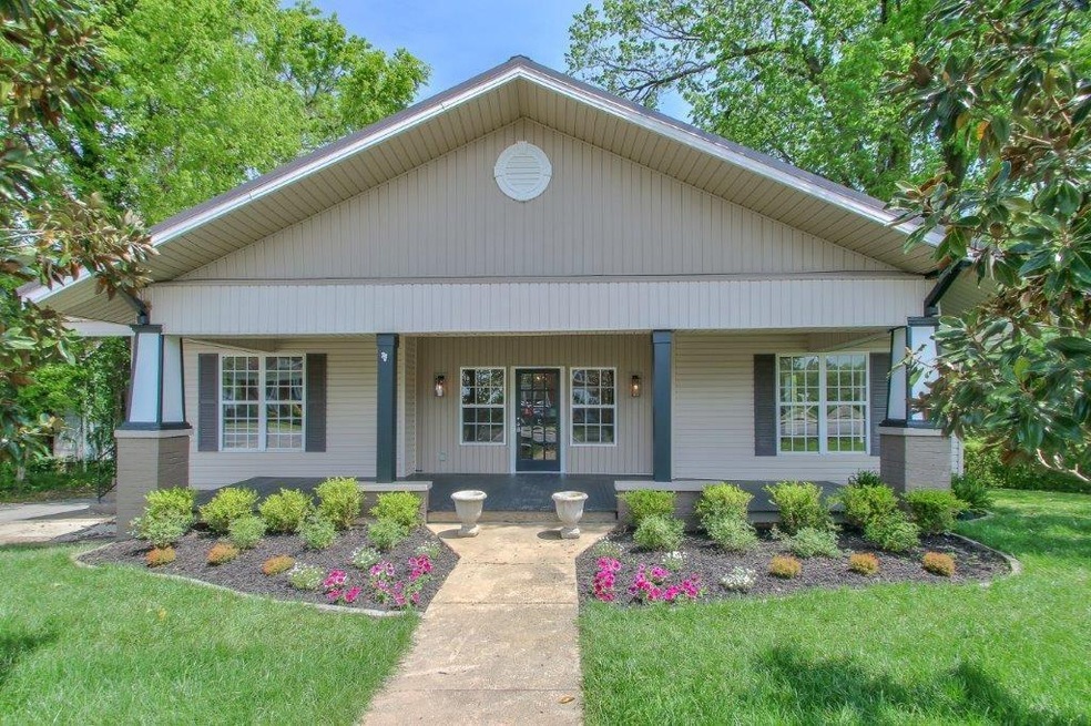 513 Belmont Ave, Shelbyville, TN 37160 - photo 1