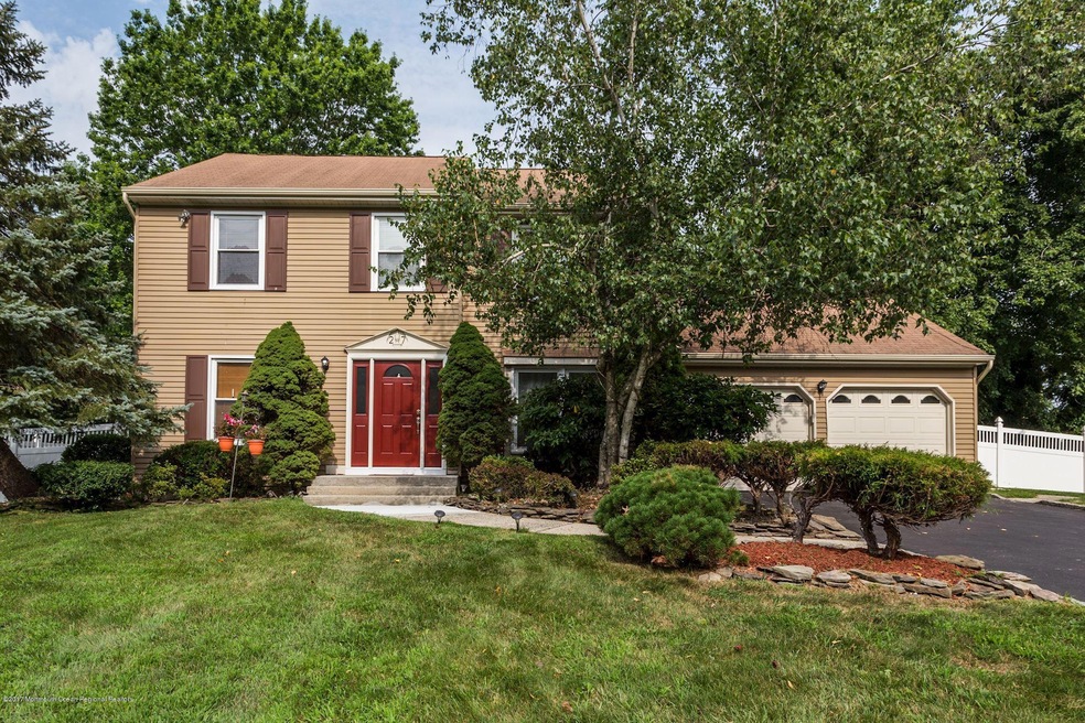 27 Marc Dr, Manalapan, NJ 07726 - photo 1