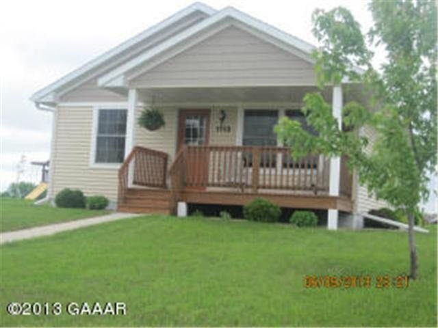 1113 Benjamin Dr, Alexandria, MN 56308 - photo 1