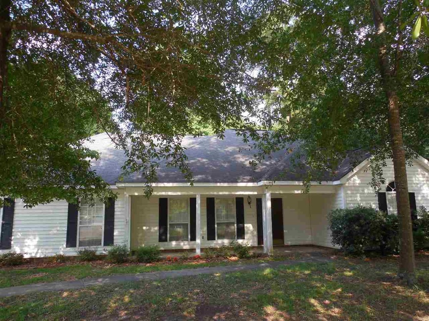 1116 Panola Cir, Warner Robins, GA 31088 - photo 1