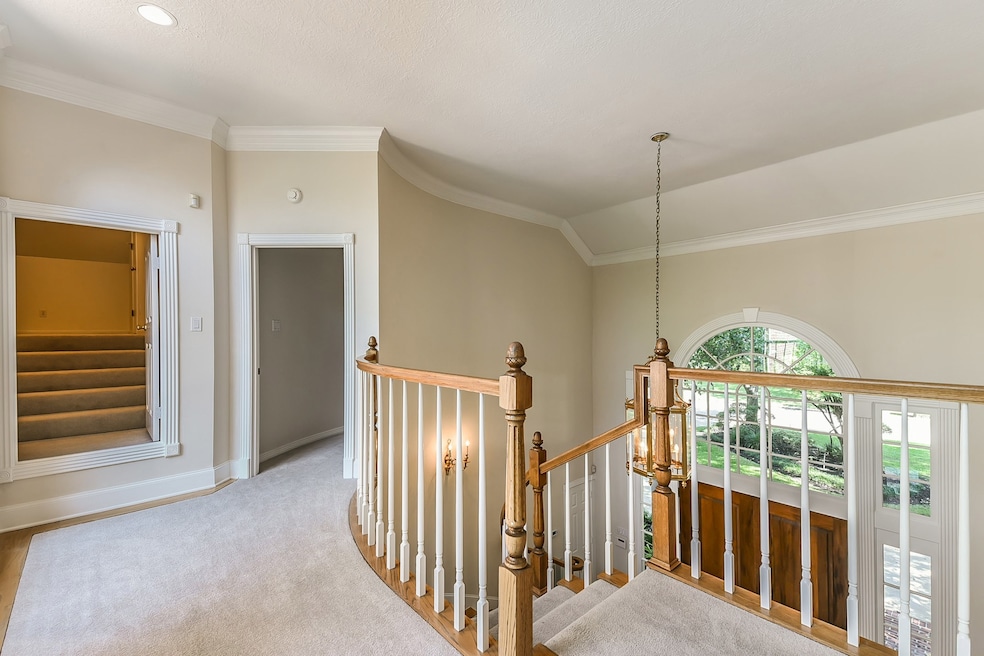 1 Heritage Ct, Houston, TX 77024 - photo 1