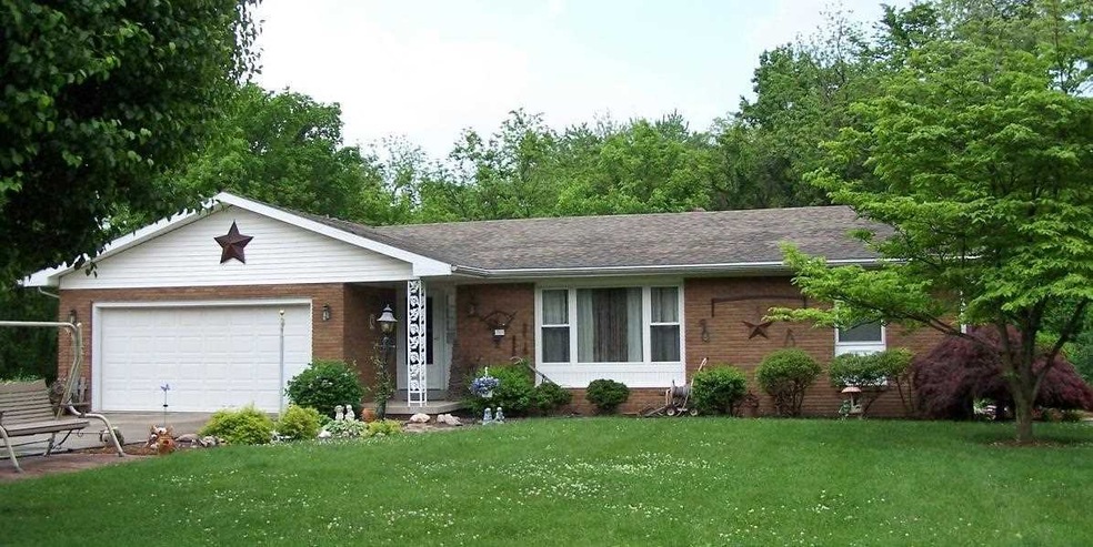 504 Meadowlark Dr, Princeton, IN 47670 - photo 1