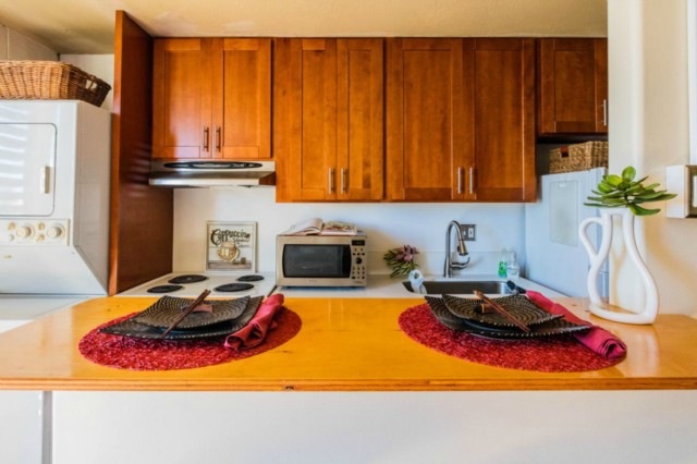 Kitchen recently renovated with brand new wood cab