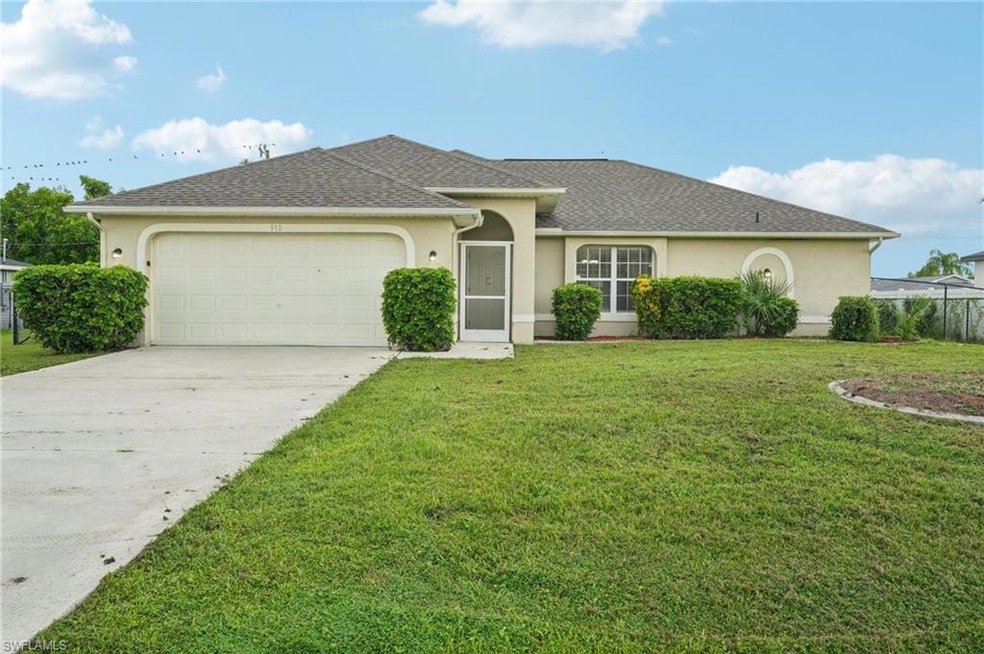 910 SW 9th Ave, Cape Coral, FL 33991 - photo 1