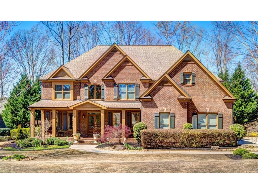 CUSTOM BUILT HOME ON PRIVATE LAKE LOT