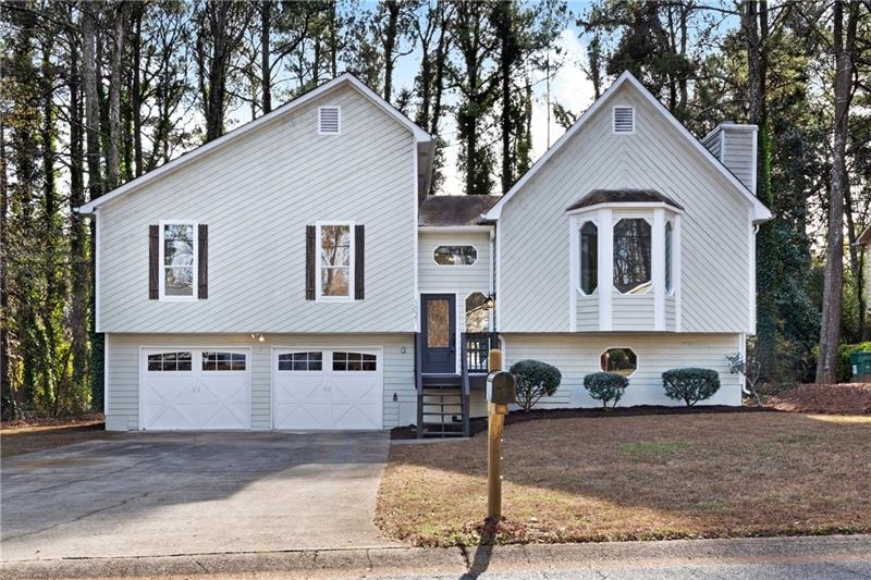 1021 Stoney Creek Ln, Austell, GA 30168 - photo 1