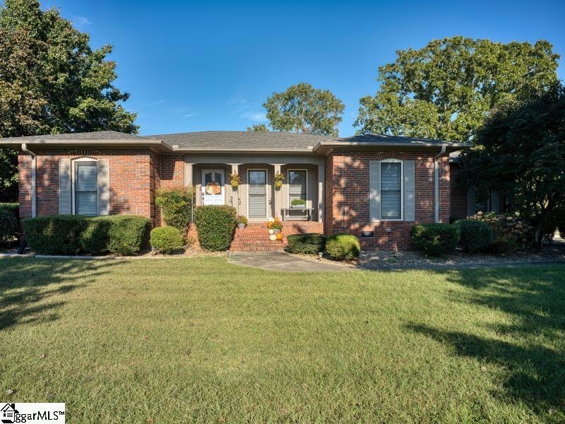 Under Contract $469,900