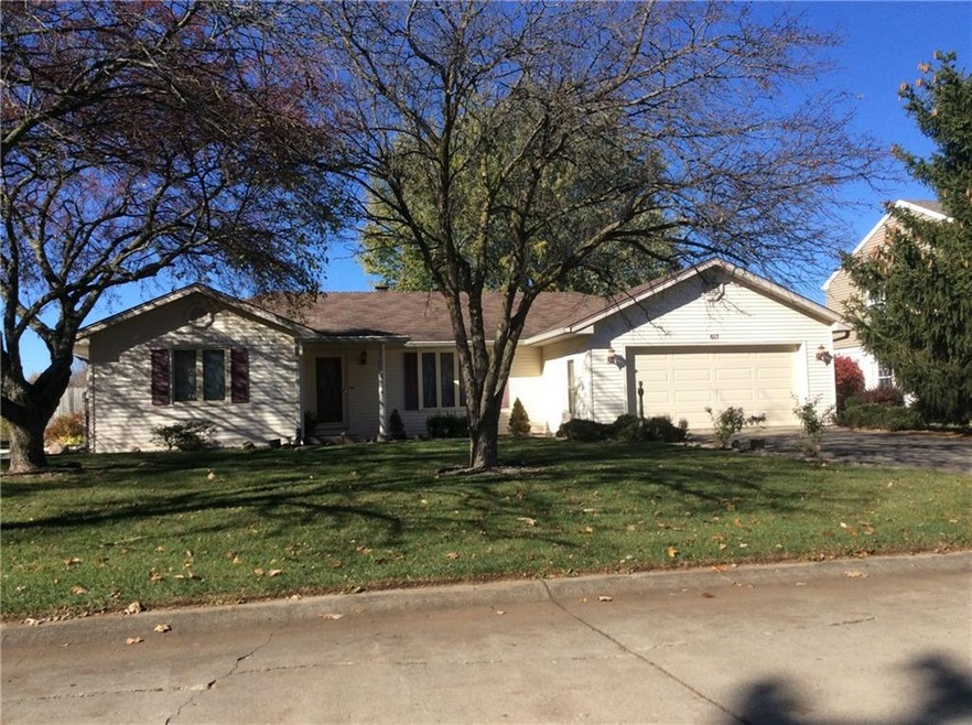 817 Westgate Dr, Anderson, IN 46012 - photo 1