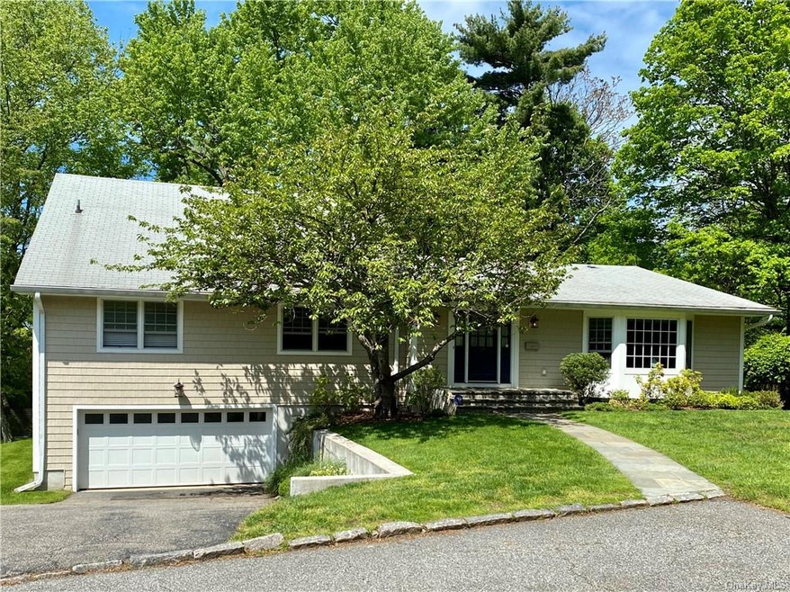 17 Dogwood Ln, Irvington, NY 10533 - photo 1