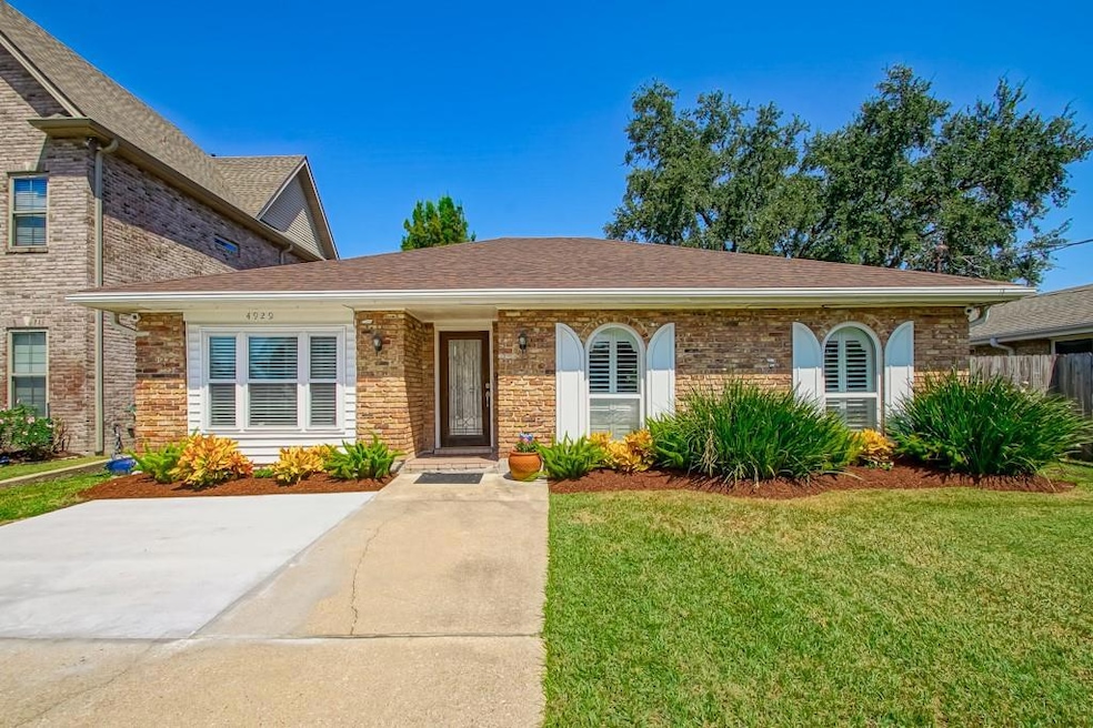 Sold • Co-Listing Agent