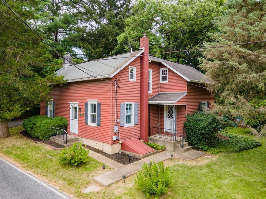 824 Frost Hollow Rd, Easton, PA 18040 - photo 1