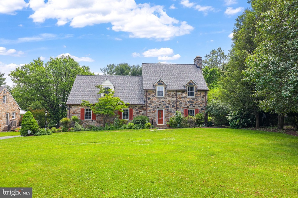 6707 Loch Raven Blvd, Baltimore, MD 21239 - photo 1