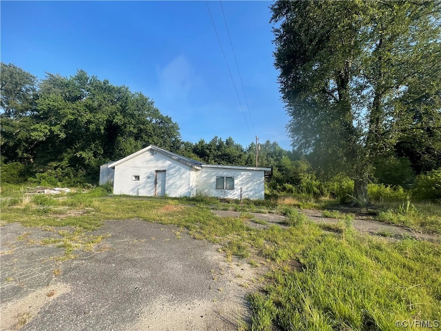 6509 Cox Rd, Wilsons, VA 23894 MLS 2318954