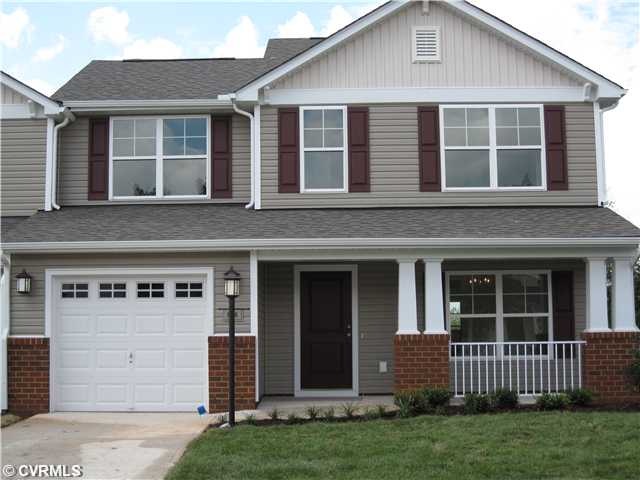 Exterior Front - Photo of an existing Alexandria f