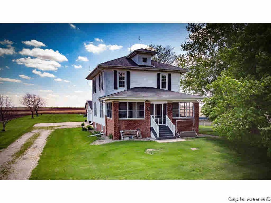 1621 230th Ave, Galesburg, IL 61401 - photo 1