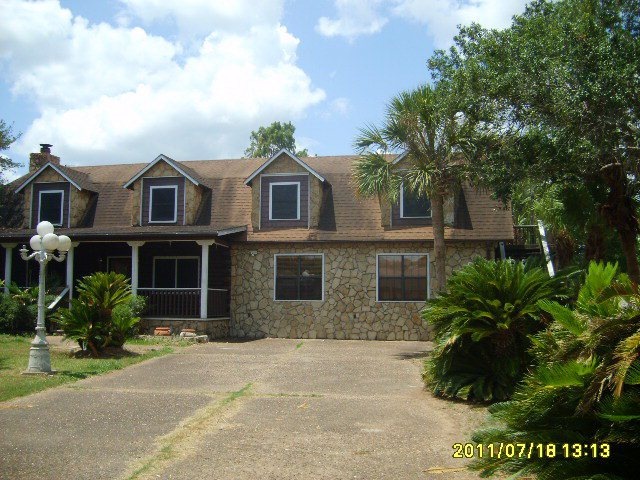243 C R 461a, Brazoria, TX 77422 - photo 1