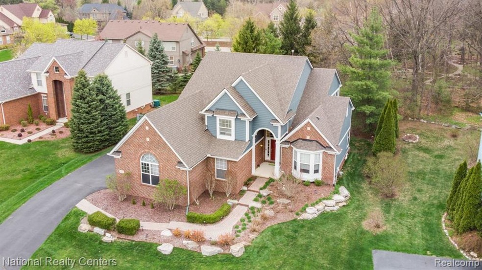Welcome to 7300 Silverbeech Lane!