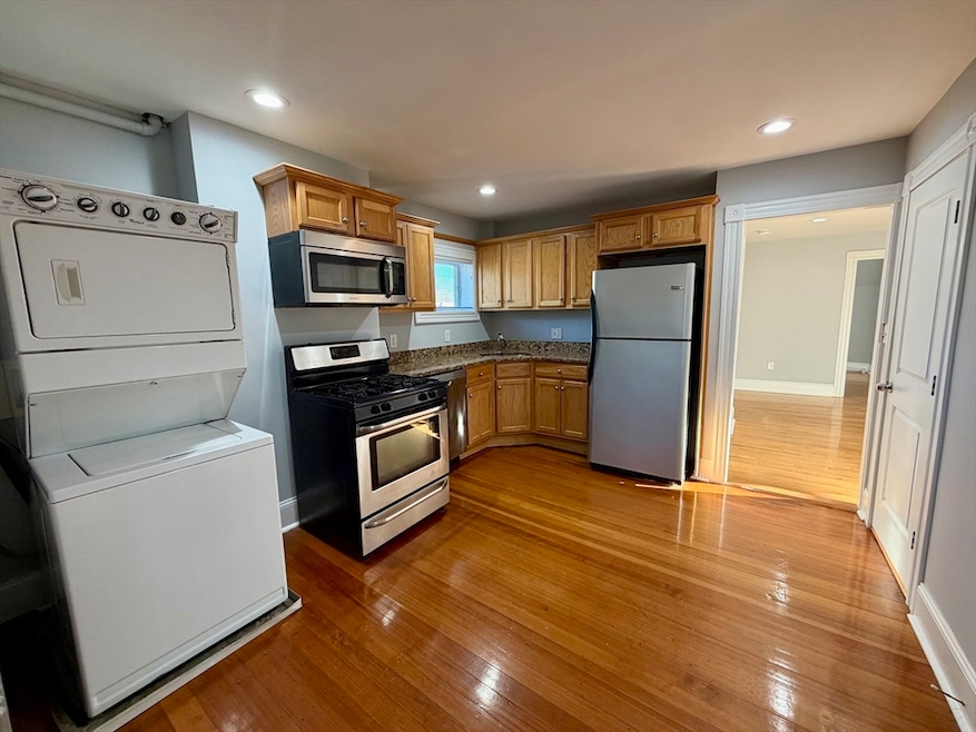 437 High St unit 3, Medford, MA 02155 - photo 1