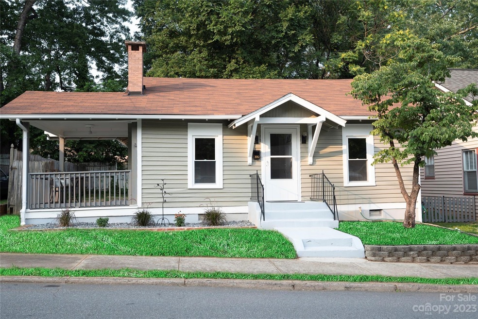 160 Bost St, Statesville, NC 28677 - photo 1