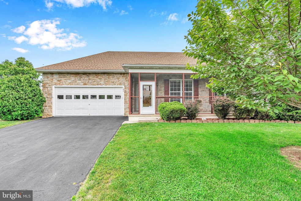 Sold $330,000 • Co-Listing Agent