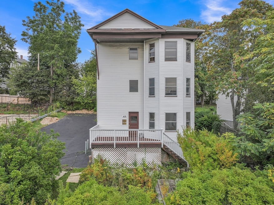 Sold $715,000 • Co-Listing Agent