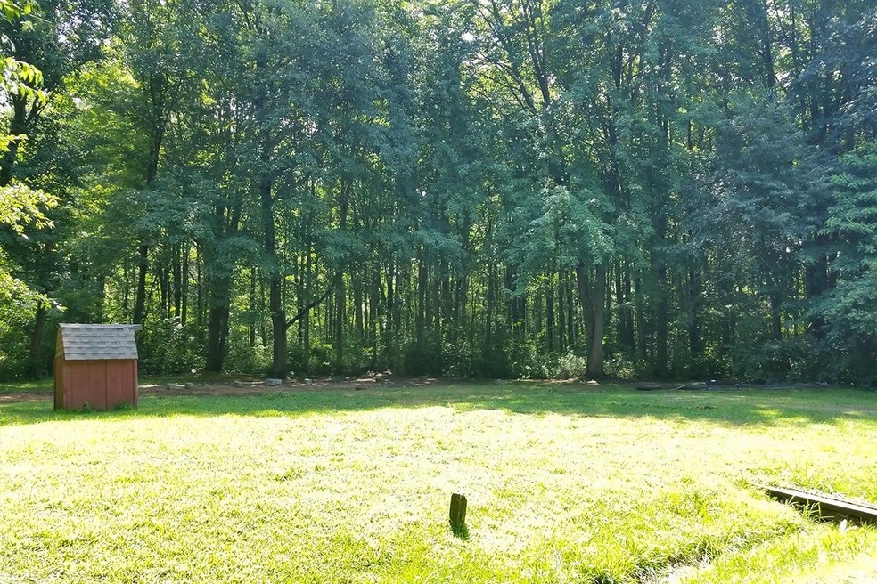 6425 N Woodridge Dr, Michigan City, IN 46360 - photo 1