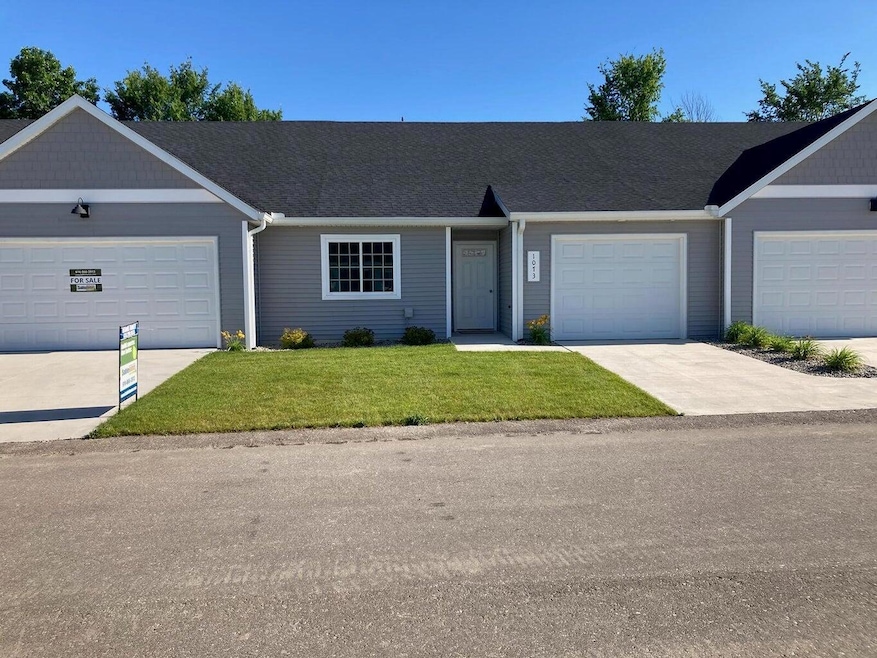 For Sale $284,900 • Co-Listing Agent