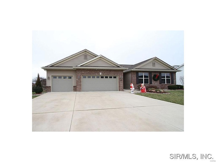 7012 Magona Ct, Maryville, IL 62062 - photo 1