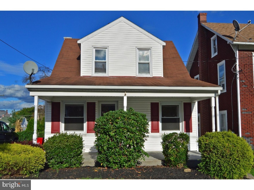 19 Maple St, Mohnton, PA 19540 - photo 1