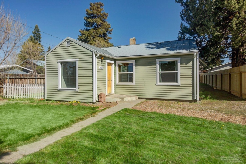 422 NE Burnside Ave, Bend, OR 97701 - photo 1