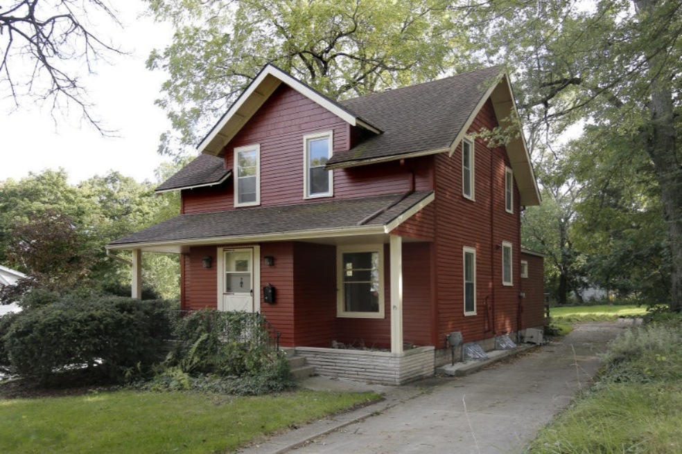 1207 Maple-01
