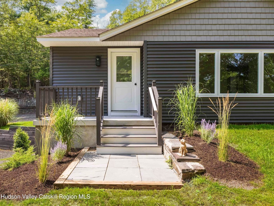 Pending $479,000 • Co-Listing Agent