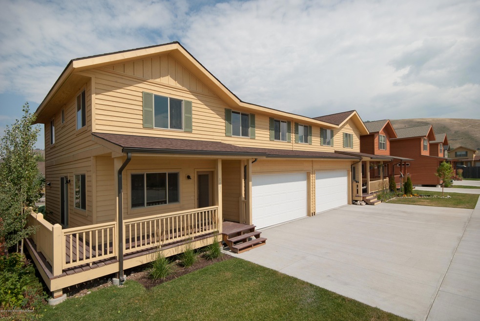 3 bedroom unit