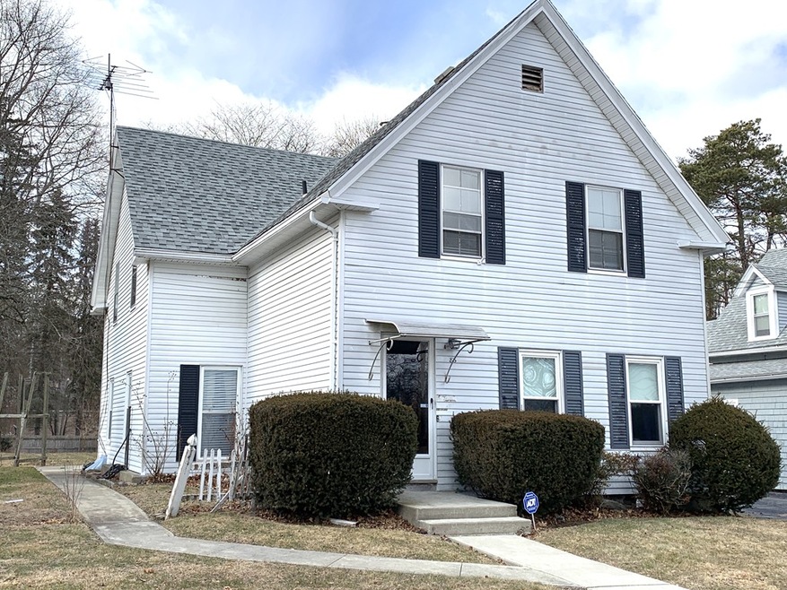 86 Locust Ave, Worcester, MA 01604 - photo 1