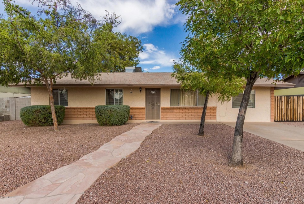 550 E Montebello