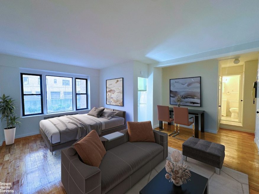 The Forester unit 1 H, Forest Hills, NY 11375 - photo 1