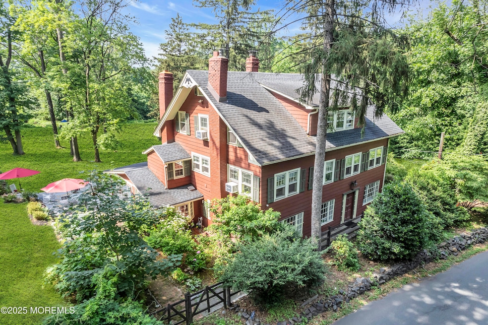 2041 Raritan Rd Scotch Plains