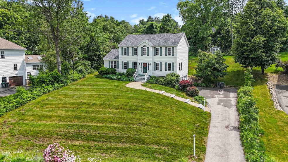 15 Winter Dr, Hooksett, NH 03106 - photo 1