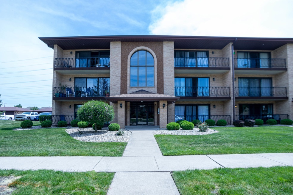 16037 Eagle Ridge Dr Unit 3N, Tinley Park, IL 60477 | MLS# MRD11795147 ...