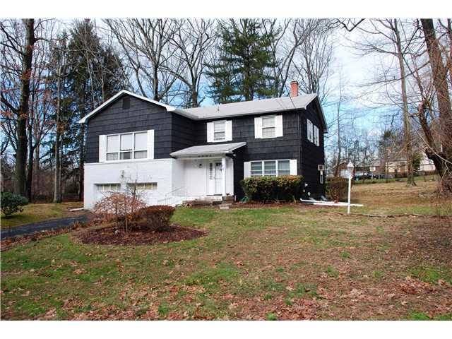 3 Swallow Ave, Spring Valley, NY 10977 - photo 1
