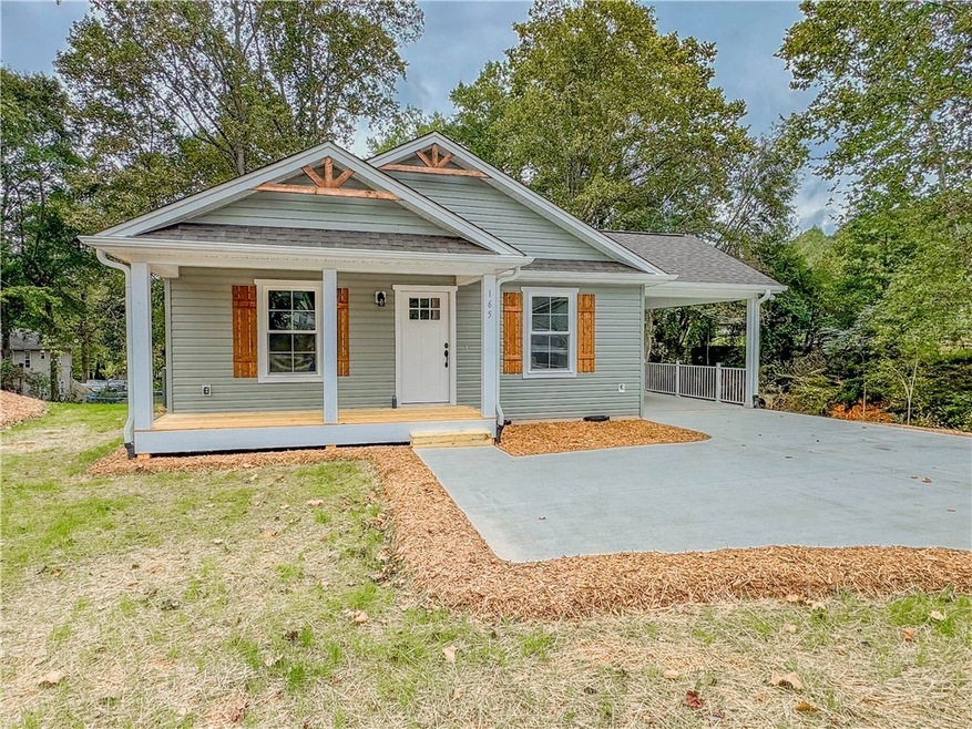 165 E Walnut St, Walhalla, SC 29691 - photo 1